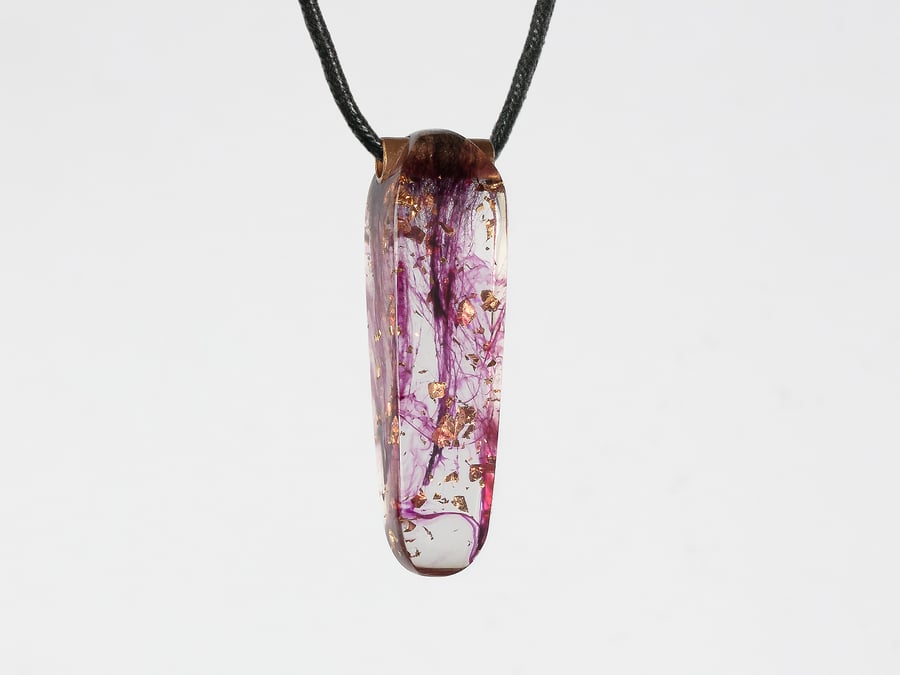Resin Pendant Necklace 