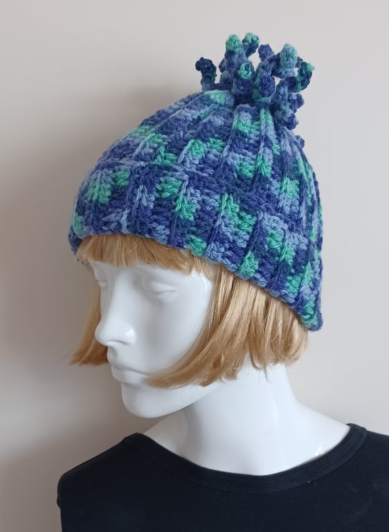 Great Fun Funky Beanie Crochet Hat In Blues And Greens (J104)
