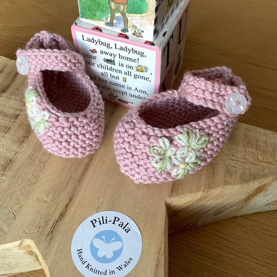 Hand Knitted Baby Mary Jane Booties 0-6 months