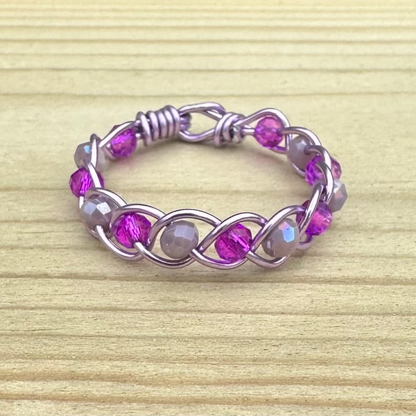 Purple knotted design wire ring