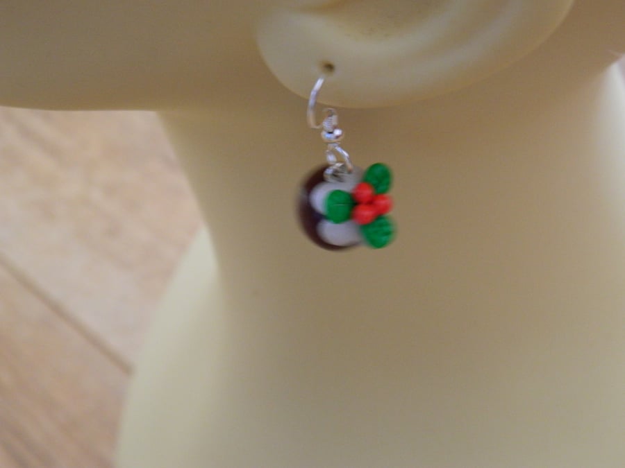 Christmas Pudding Ear-Rings