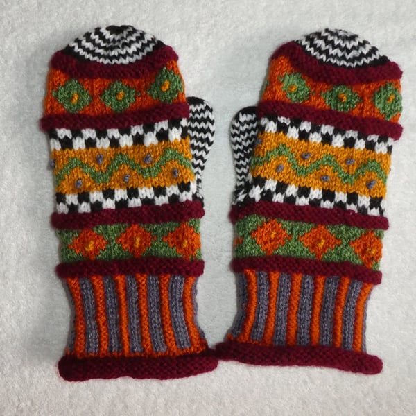 Multicoloured Mittens. Handknit Winter Mittens. Medium. Gloves