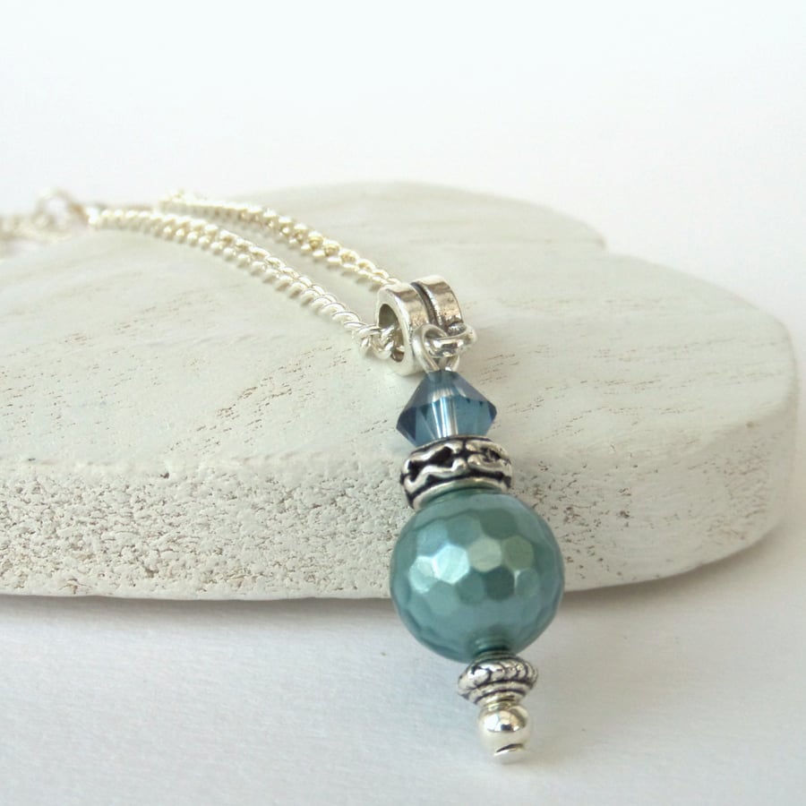 Teal green shell pearl & Swarovski crystal necklace