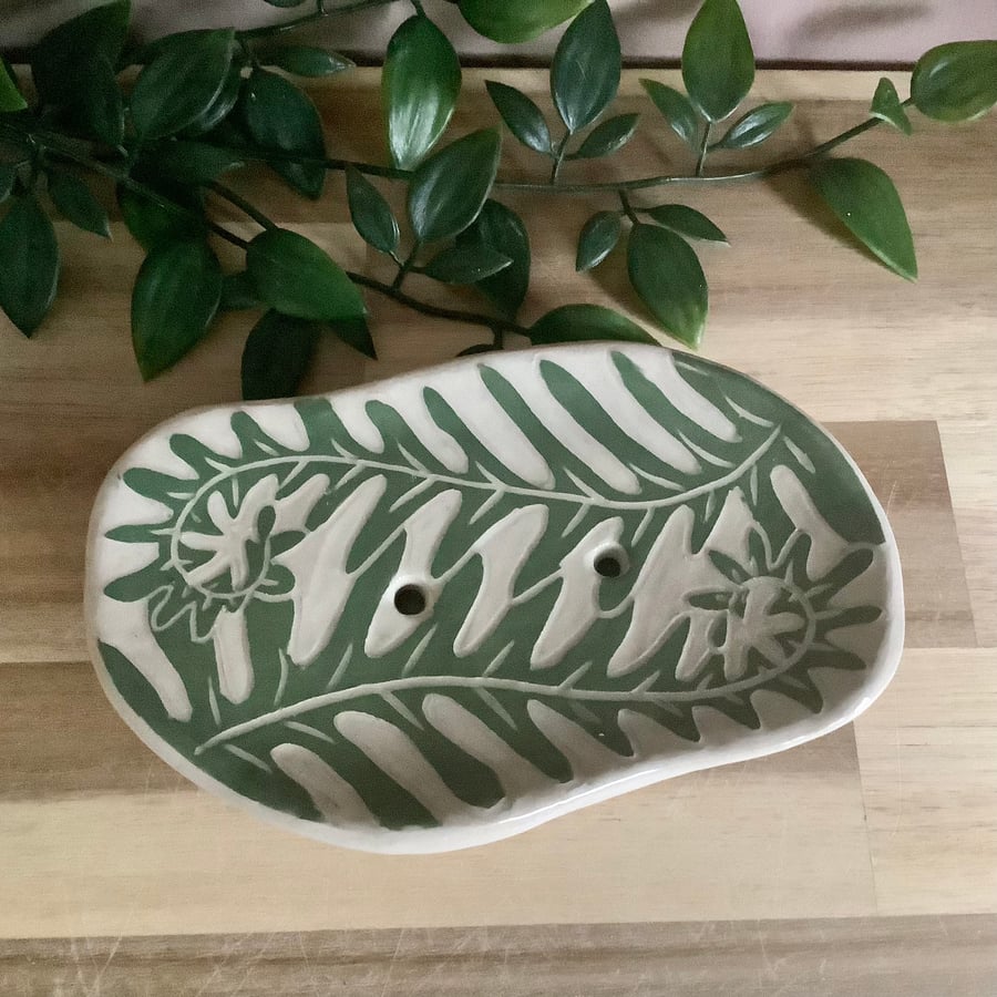 Handmade stoneware green fern leaf soap dish bathroom decor