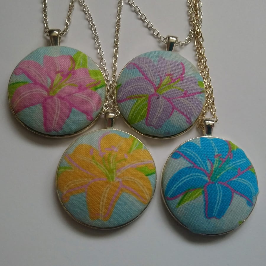 38mm Lily Flower Fabric Covered Button Pendant