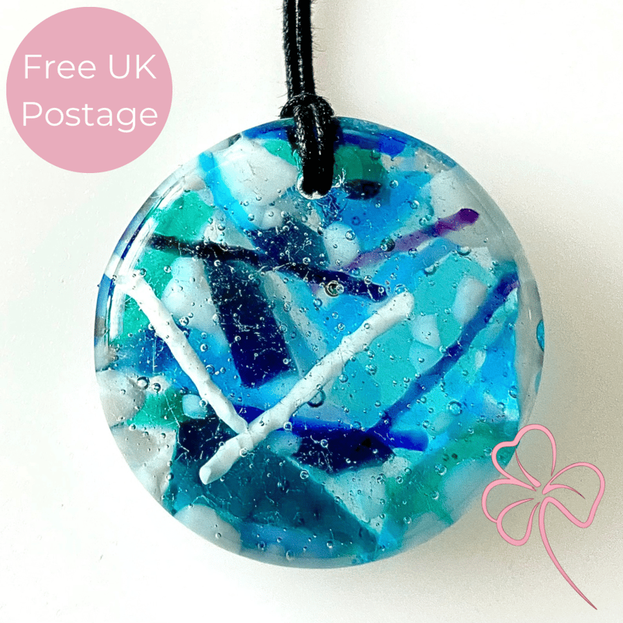 Swimming Pool Round Glass Pendant Necklace 