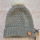 Bobble hat