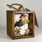 Birthstone Personalised Keepsake Gift in Wooden Box. Robin Textile Art