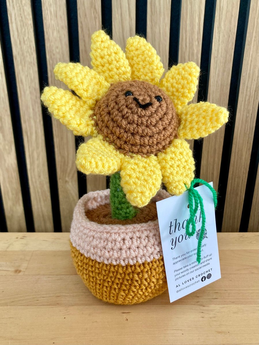 Crochet amigurumi pot plant