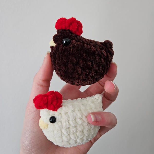 Crochet Chicken Plushie, Handmade Amigurumi Stuffed Toy for Gifts and Decor
