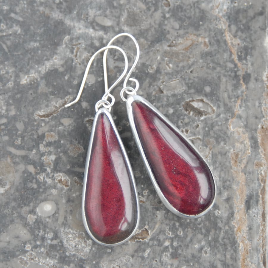 Cherry red bowlerite drop earrings