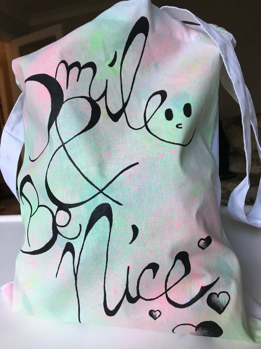 SMILE & BE NICE TOTE BAG