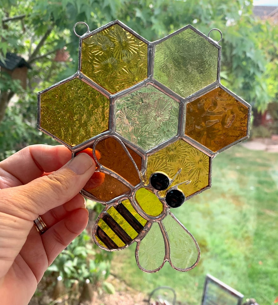 Stained Glass Honeycomb and Bee Suncatcher - Handmade Window Decoration - Amber