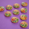 15mm Wooden Rainbow Swirl Buttons Natural Wood 10pk Flowers (SNF7)