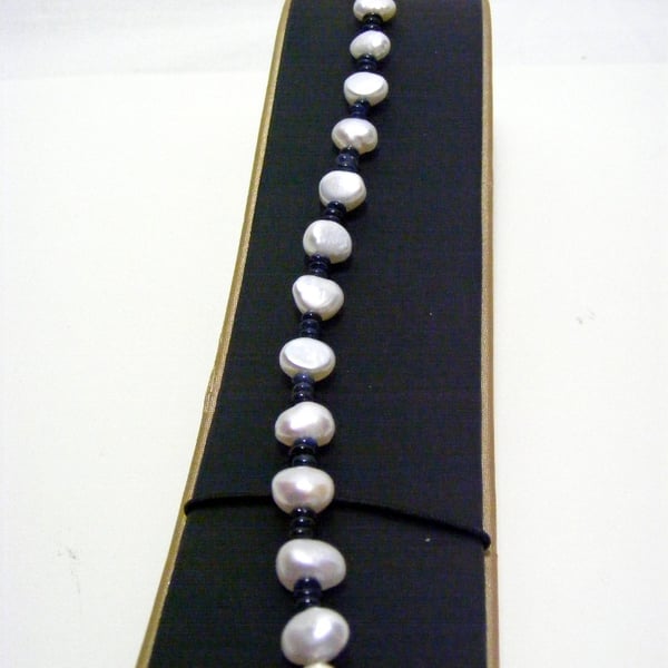  Sapphire and Freshwater Pearl Gemstone Bracelet.