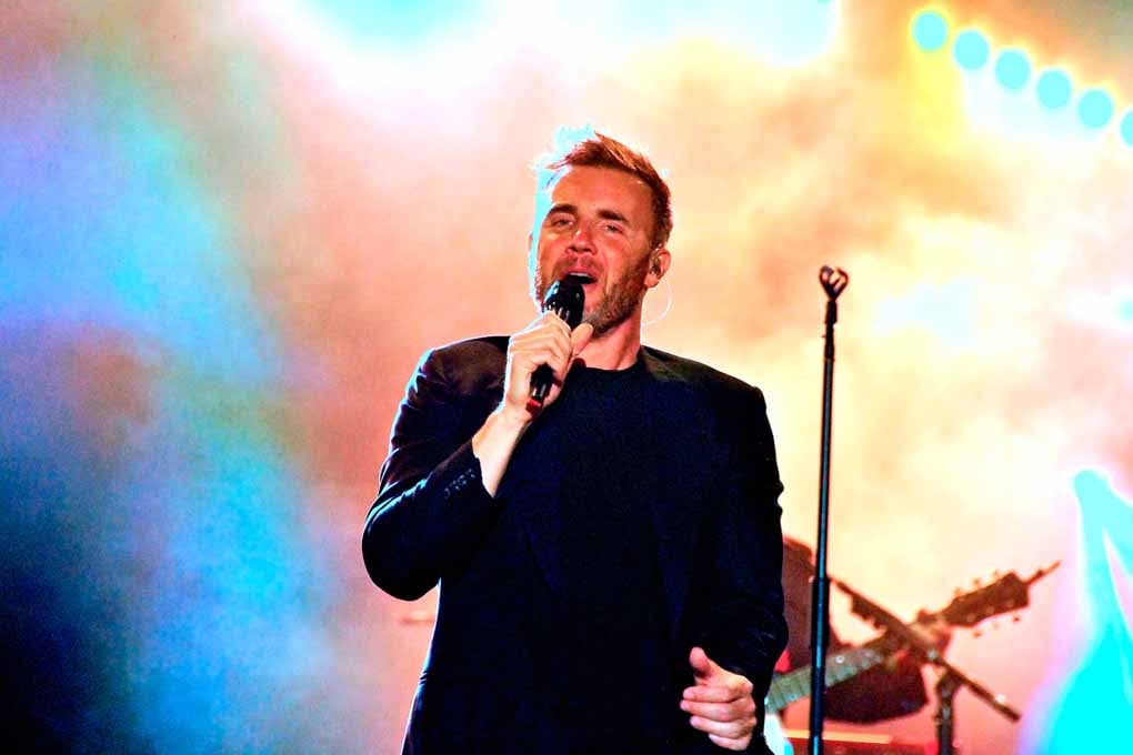 Gary Barlow Performing Live With Take That Photograph Print