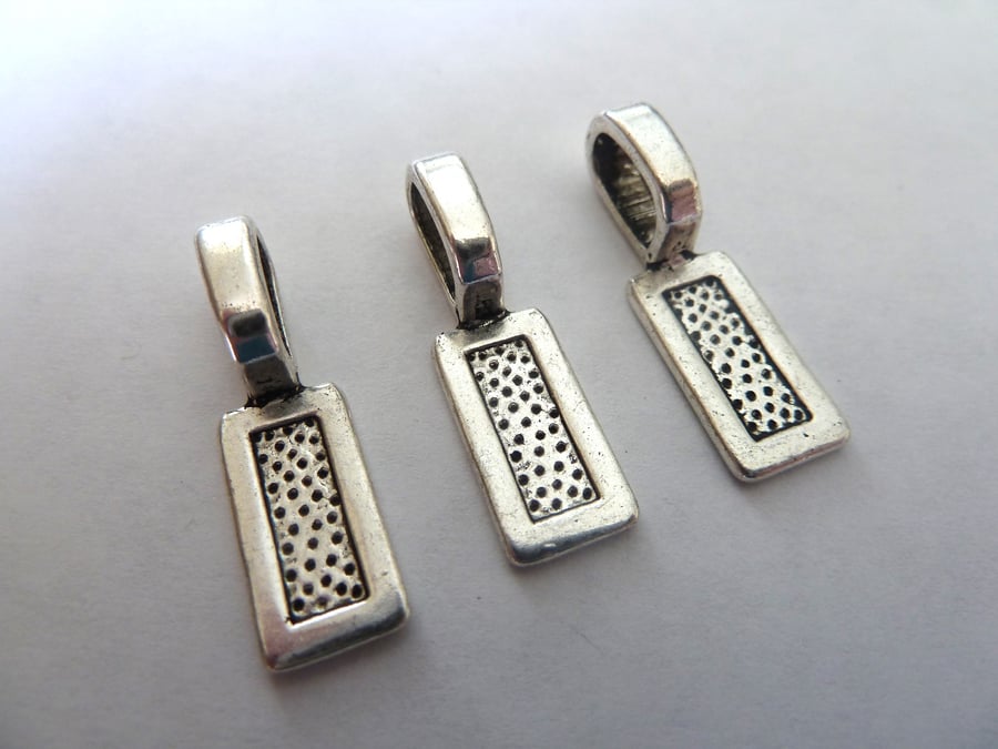 HALF PRICE tag bails 26mm x 8mm