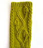 Knitting Kit for cabled fingerless gloves - Image 3