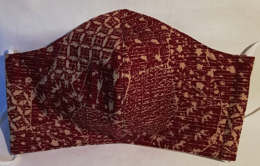 Face mask reusable triple layer 100% cotton dark red and beige pattern