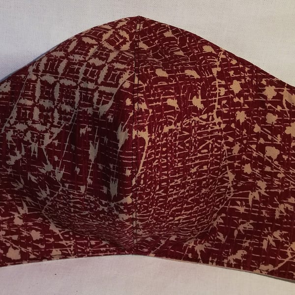 Face mask reusable triple layer 100% cotton dark red and beige pattern