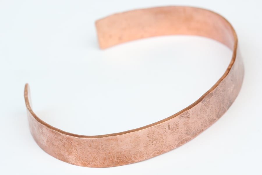 Hammered and textured rustic copper bangle - unisex