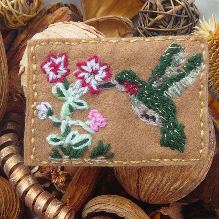 Green Jewel, Hummingbird Embroidered Yarn and Felt ACEO