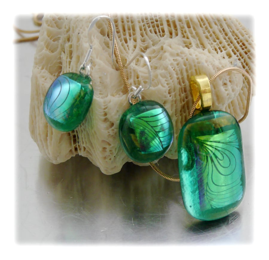 Dichroic Glass Pendant Earring Set 054 Aqua Swirl with gold plated chain