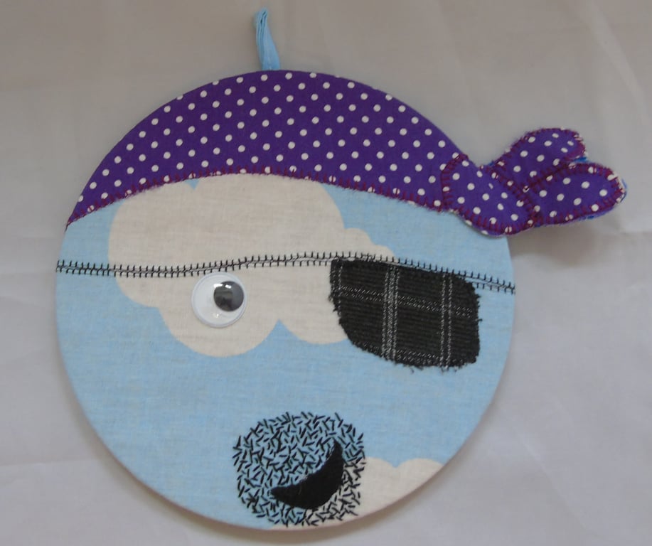 Pirate Pinboard - A Pinboard Fit for a Pirate’s Treasure! 