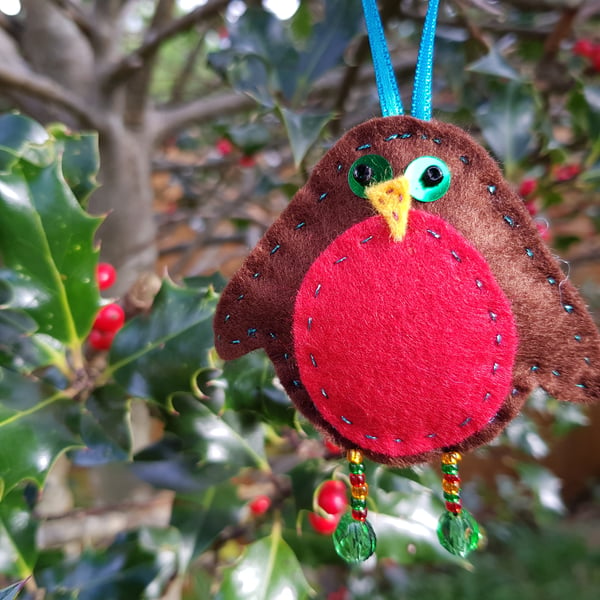 Robin Redbreast Decoration - Cheeky Beak