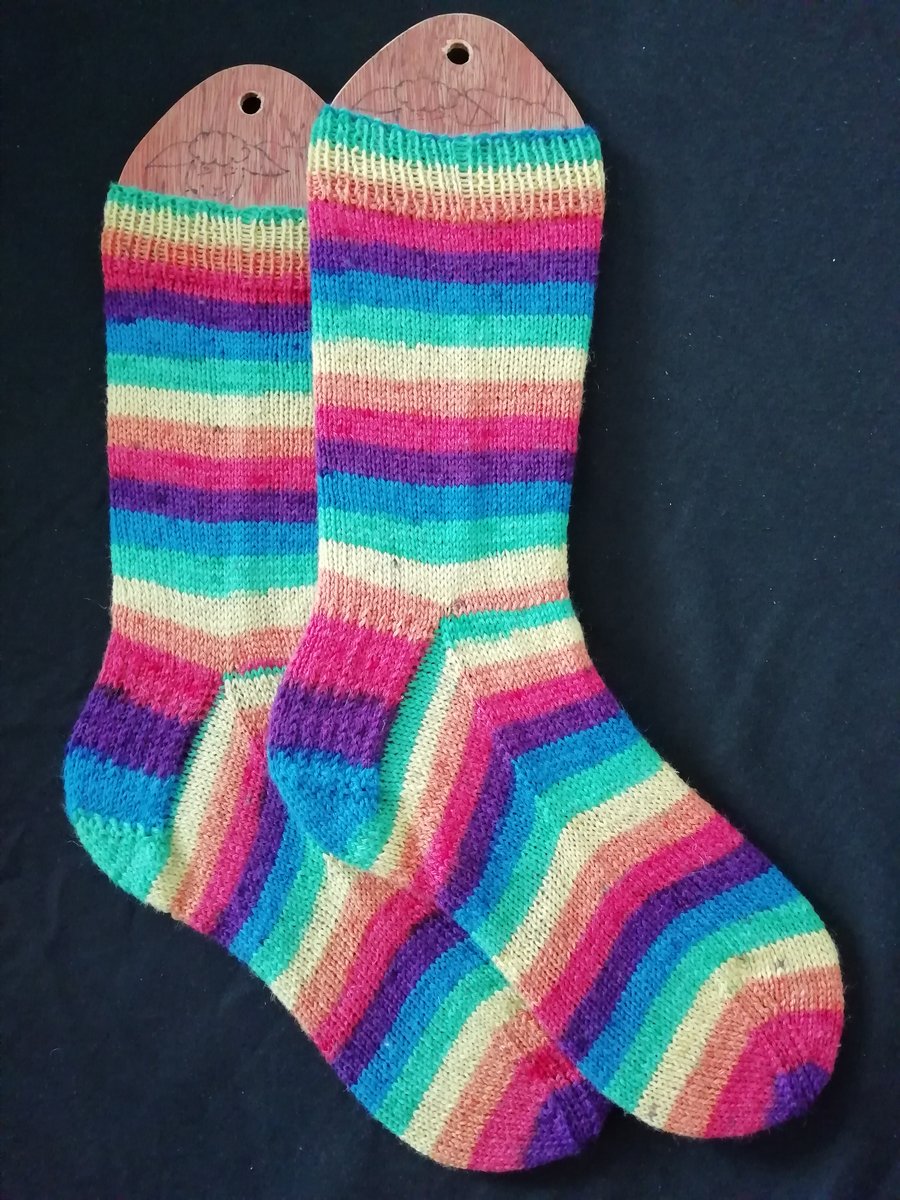 Socks, Hand Knitted, adult MEDIUM, size 5-6, PRIDE 