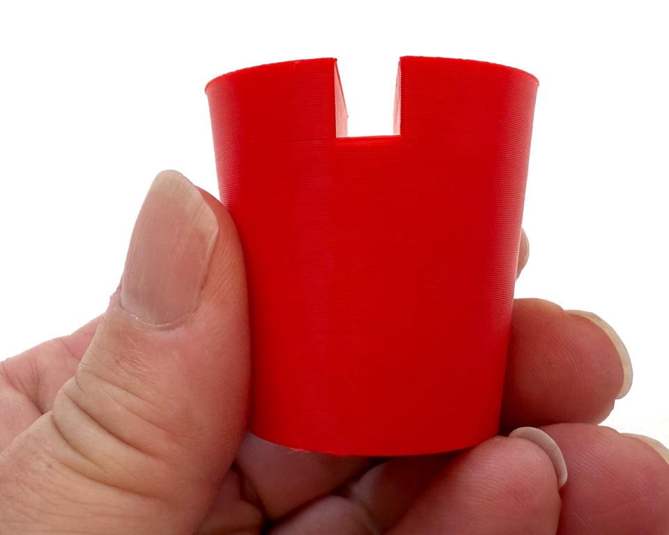 Set of 4 Red Christmas tree pots, fused glass display stands, 6.5mm slot