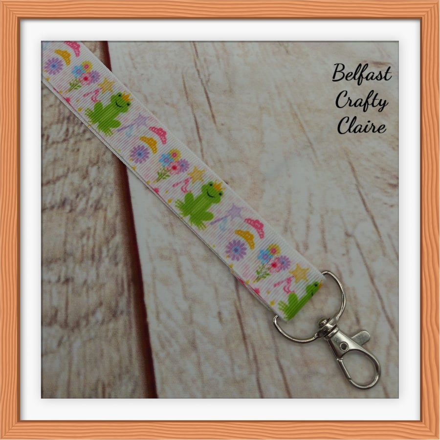 Lanyard Neck Strap - Frog Theme - Badge ID Phone Keys Office Travel - Gift