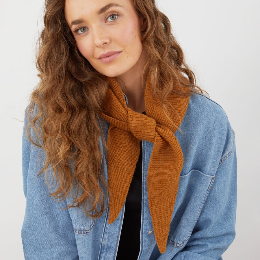 Lambswool neckerchief - sedona