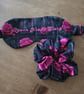 Sleep mask with a matching scrunchie - Image 4