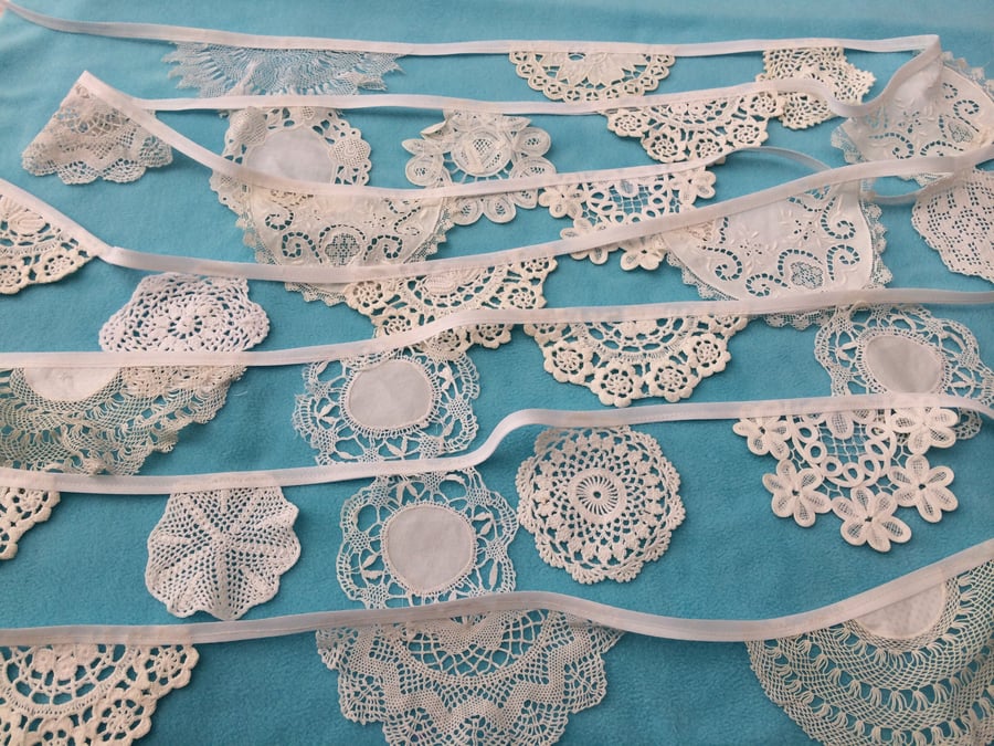 10 ft vintage crochet doily bunting,wedding,vintage,tea rooms