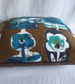 1960s vintage pansies fabric cushion cover - Image 2