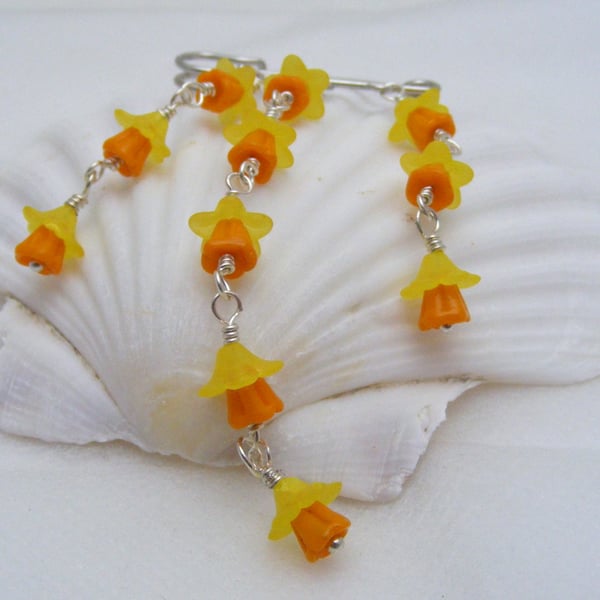 Handmade Spring Daffodil Brooch.