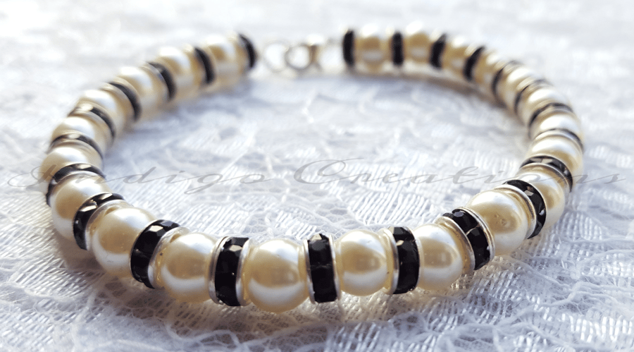 Bracelet Ivory Glass Pearl And Black Rhinestone Crystal Silver Plated Bead