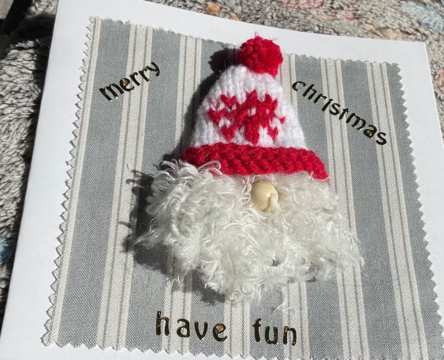 Christmas card with a gnomes head 