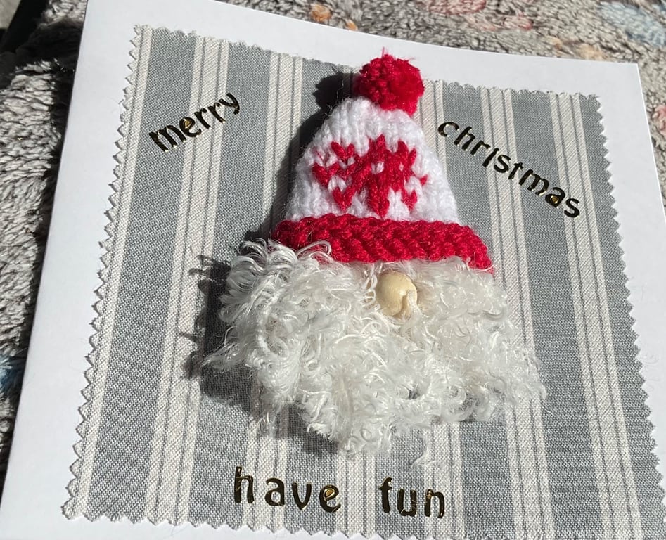 Christmas card with a gnomes head 