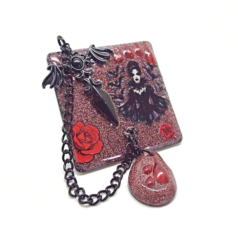 Gothic Style Brooch with Chain and Roses