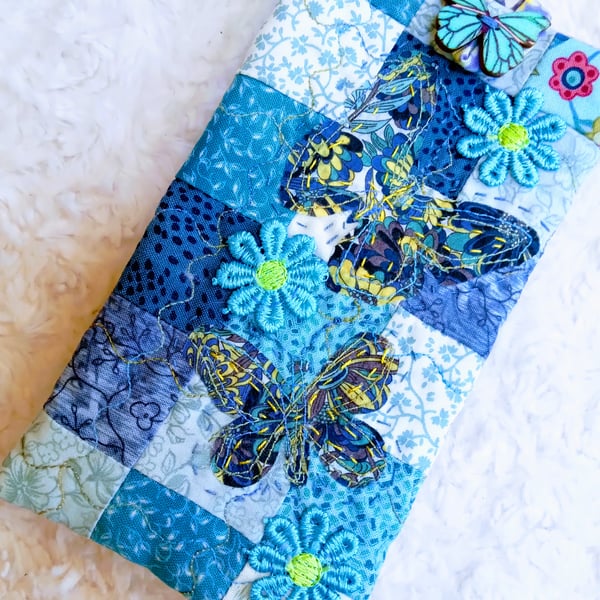 Shabby-chic Patchwork appliqued quilted MOBILE PHONE sleeve