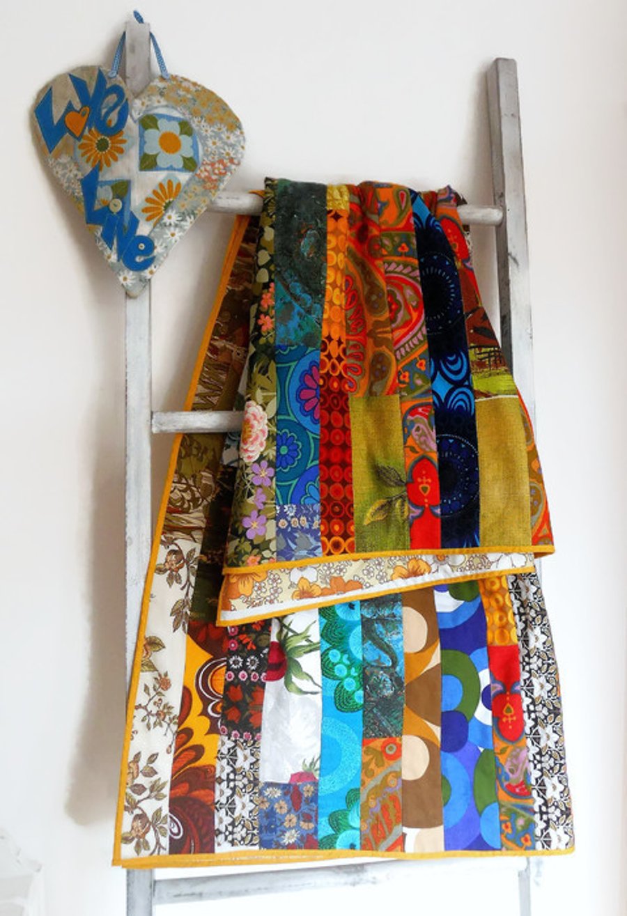 Make a VINTAGE FABRIC  QUILT - like this one !