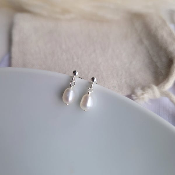 Dainty ivory freshwater pearl and sterling silver stud drop earrings