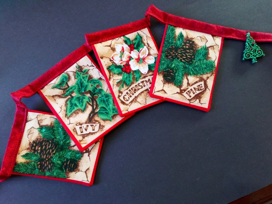 Christmas Bunting 5E