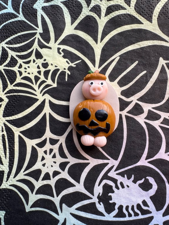 Halloween Pumpkin Pig Magnet