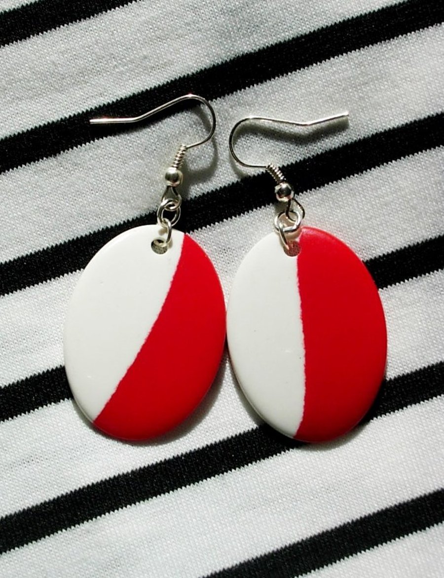Earrings - 60's Style - Oval Red White