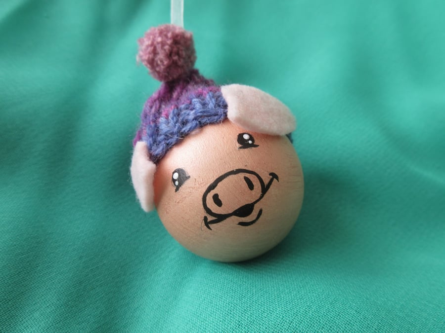 Pig Christmas Tree Bauble Hanging Decoration Piggy in Woolly Hat