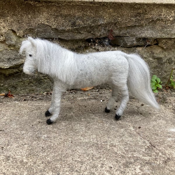 Needle felted Grey horse