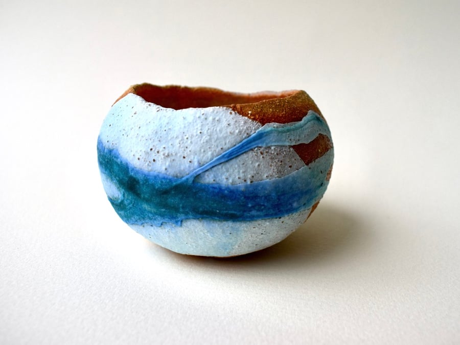 Small Pebble Candle Holder 